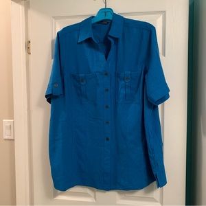 Penningtons ladies blue blouse. 1X